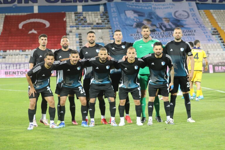 Erzurumspor ligin en yaşlı ekiplerinden oldu 